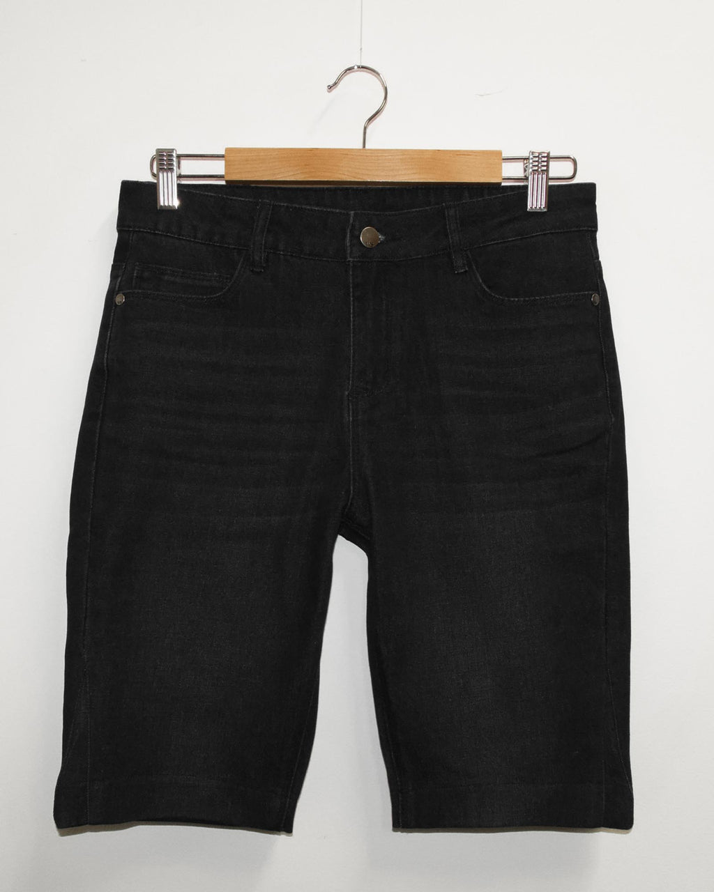 Short sales jeans south